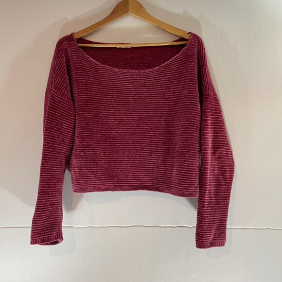 Garage Women's Dark Pink Fuzzy Cropped Sweater-Sz L - Picture 1 of 4
